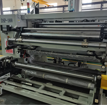 Máquina de retorcer cortes blancos con velocidad de trabajo máxima de 80 mm por minuto