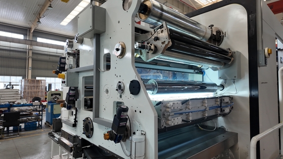 Metalizador al vacío de capacitores para películas plásticas con diseño de barcos cerámicos escalonados