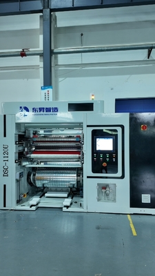 Máquina de remolque y corte de papel kraft