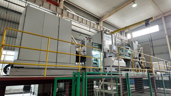 Máquina de pulverización, máquina cortadora de aluminio, campos eléctricos y magnéticos
